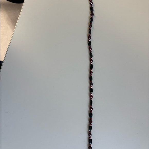 Necklace - Elegant Black and Burgundy Beaded Necklace - Picture 2 of 2